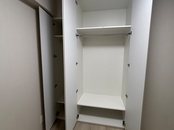 クレストコート上野の物件内観写真